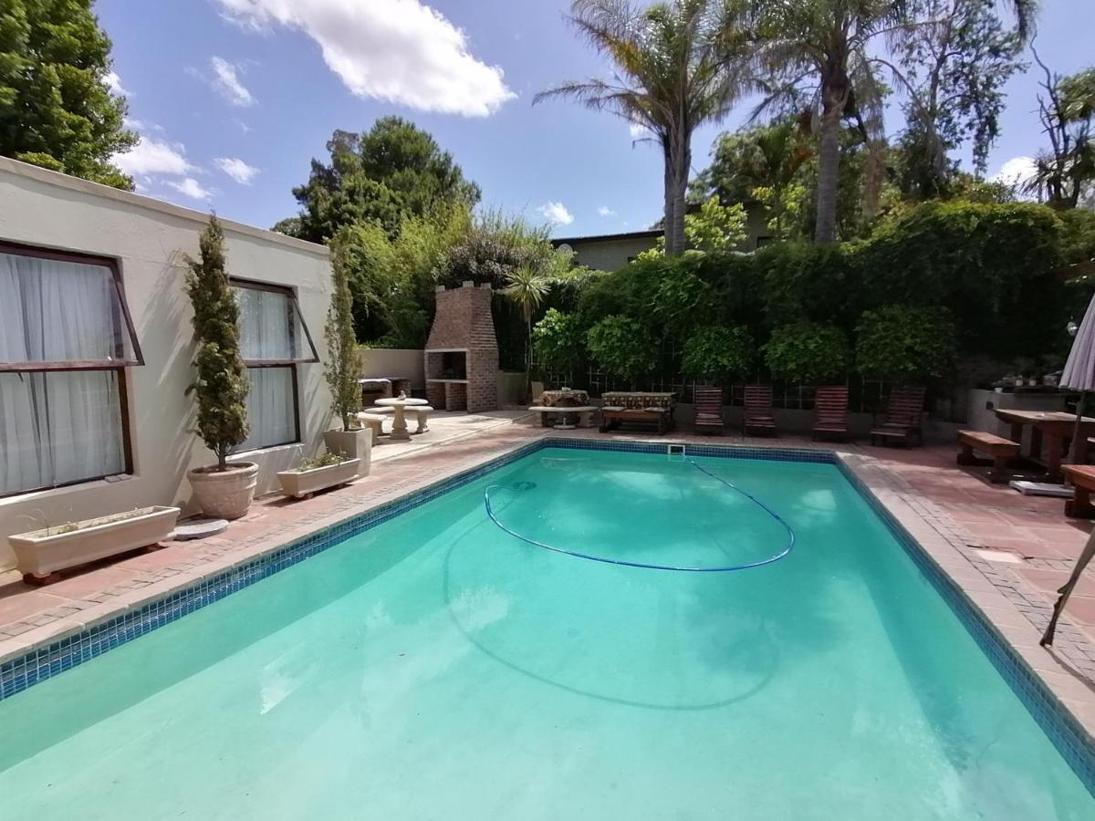 Aanhuizen Guest House Swellendam Ngoại thất bức ảnh