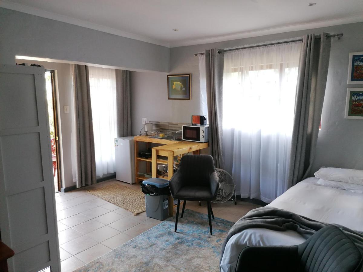 Aanhuizen Guest House Swellendam Ngoại thất bức ảnh