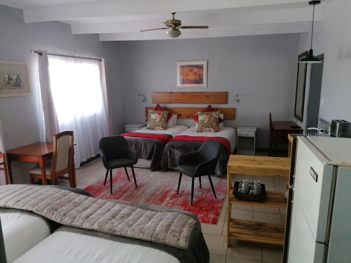 Aanhuizen Guest House Swellendam Ngoại thất bức ảnh